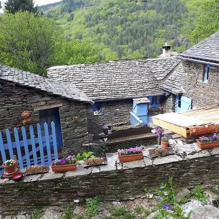 Lou Cabanis Saint-Germain-de-Calberte